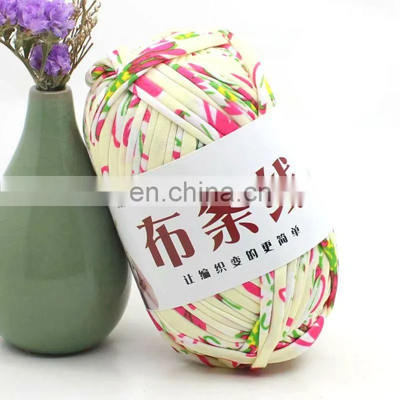 Wuge fancy Crochet Yarn 100% polyester t shirt yarn for handbag knitting