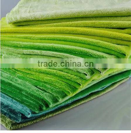 fabric for kid toy /Super soft high quality stock fabric 100 polyester fleece fabric plain green fleece velvet