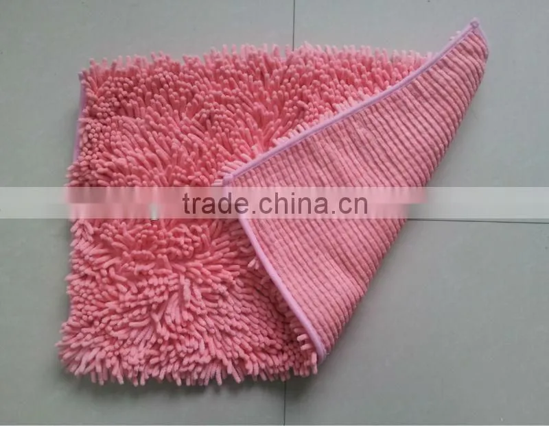 Microfiber heart shape bedroom mat