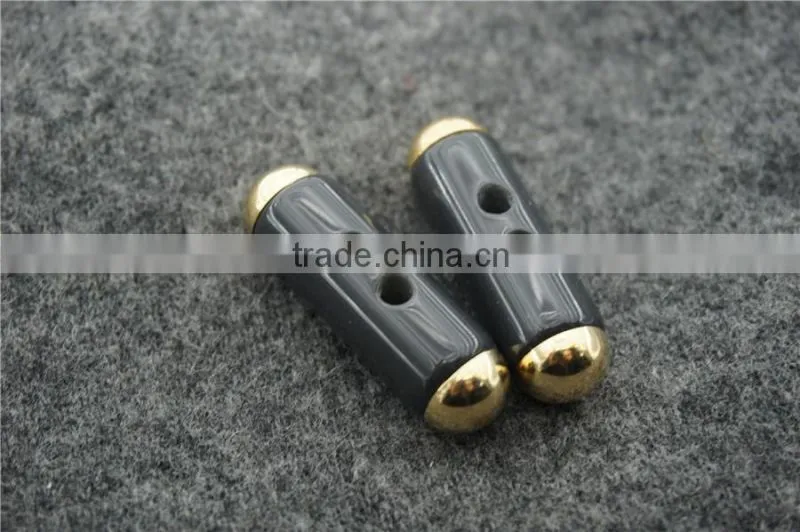 chinese wenzhou button factory direct resion plus metal 2-holes toggle button for clothing