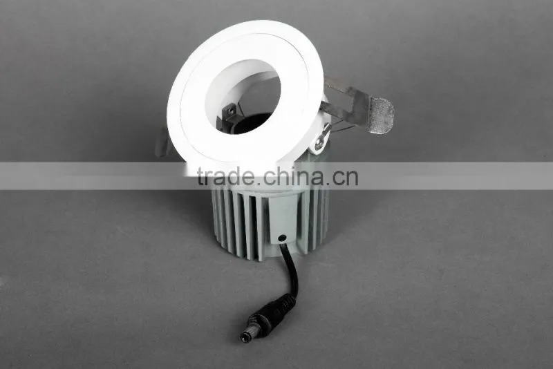 2015 hot selling 9w 10W led downlight with round cover for commercial lighting