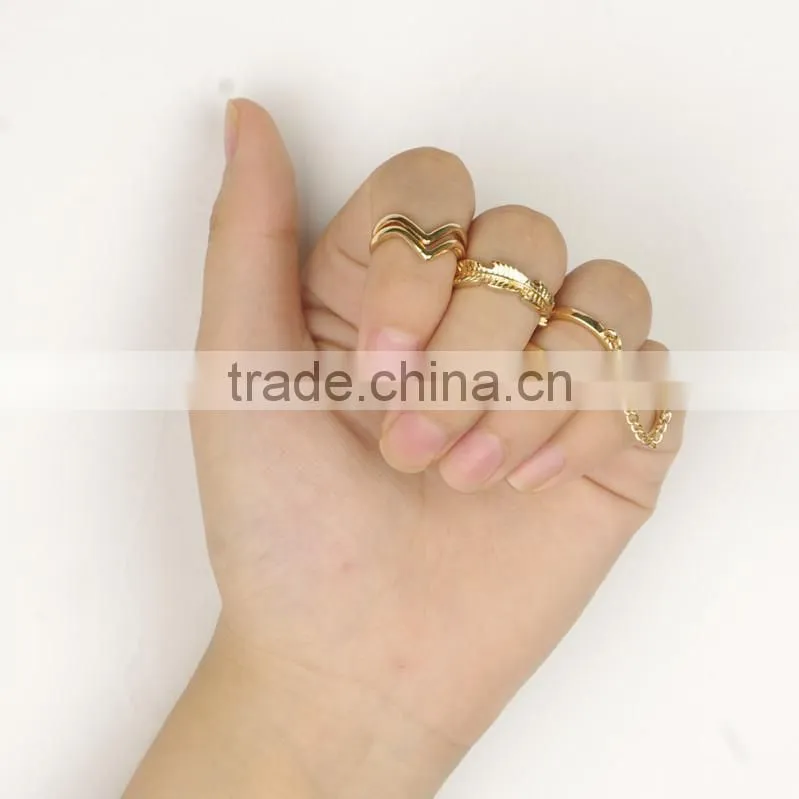 Hotsale New Design Ladies Gold Four Finger Ring