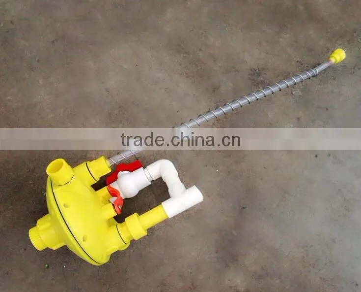plastic water pressure regulator in poultry drinker system
