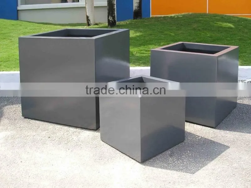 FO-245 Outdoor Cube Fiberglass Flower Planter