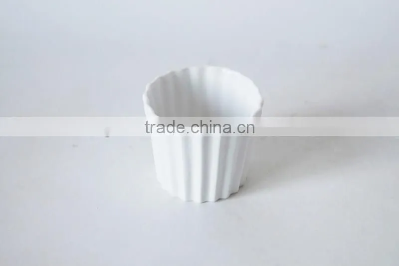 ceramic cake ramekin