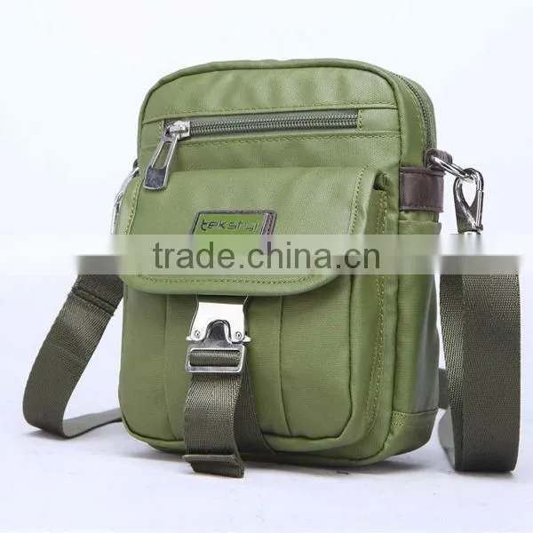 Desinger plain shoulder bag