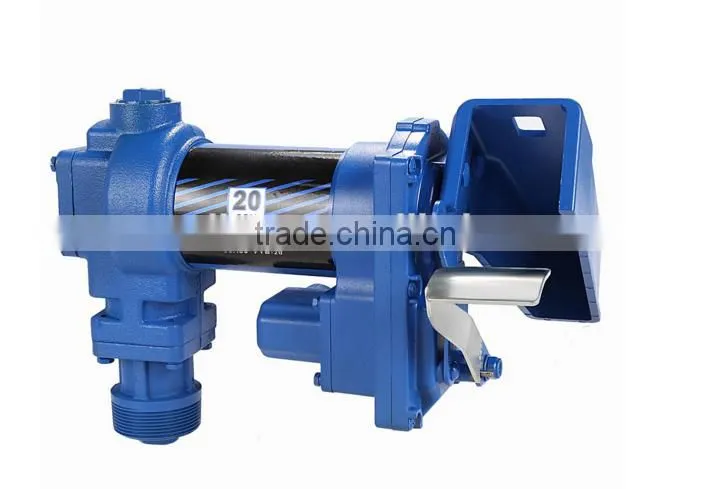 Portable oil transfer unit fuel transfer pump unit with mechanical flow meter nozzle