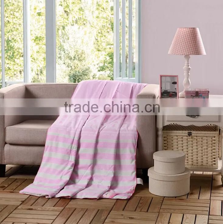 Luxury china suppliers Cheap Adult king size hand embroidered Patchork Quilted Indian Bedspreads/quilts Wholesale