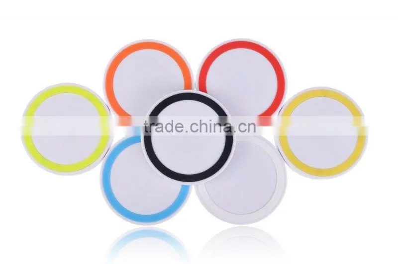 Ultra-slim USB Powered Inductive Charging Pad Mat Qi-Standard Charger For Smartphones