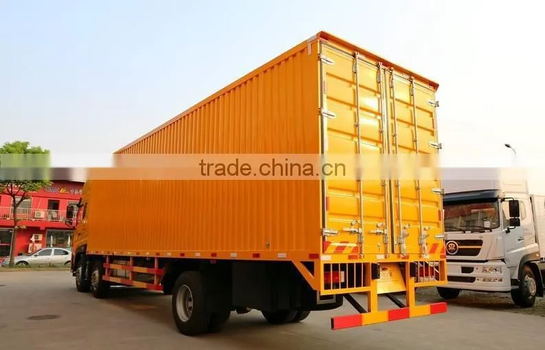 10 ton 8 wheels 240hp STR Freight Car in South America