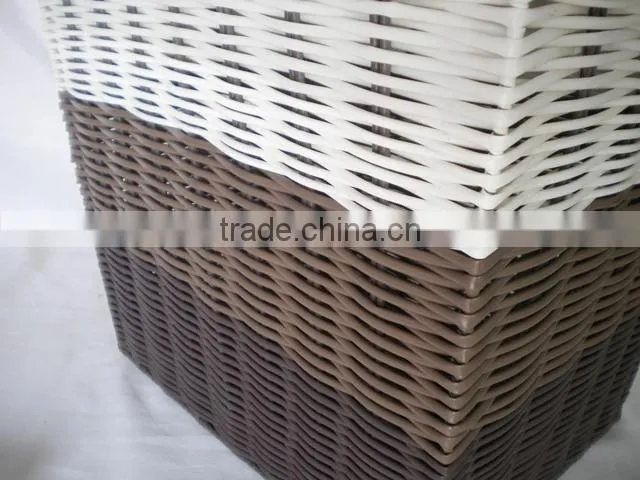 Woven plastic storage bins with lid