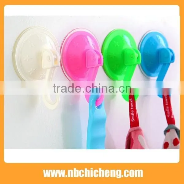 Plastic Suction Cup Hooks Powerful Multi-Purpose Suction Snap Hooks