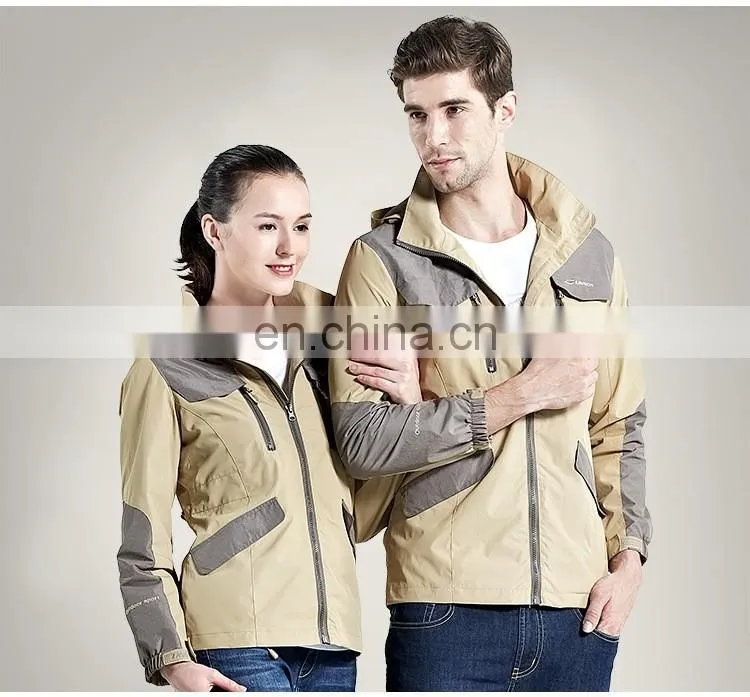 Mens winter breathable waterproof hiking jacket with pockets
