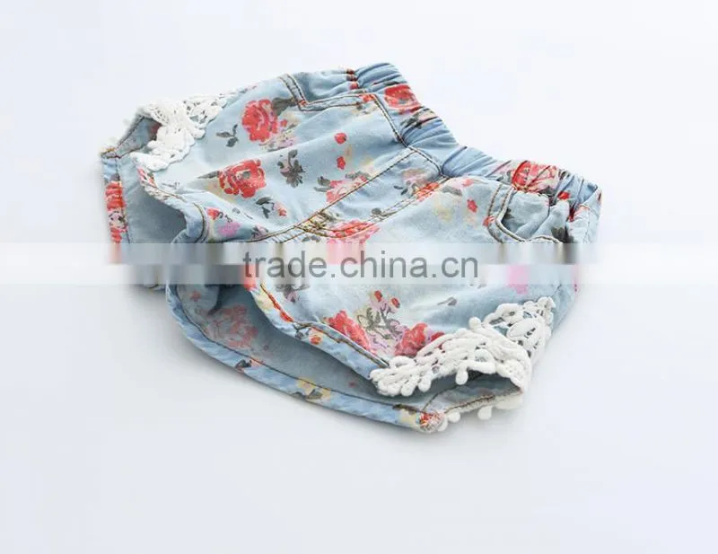 Wholesale Fashion Korean Denim Shorts 2016 New Summer Girl Short Jeans Lovely Little Girl Rose Printed Jeans