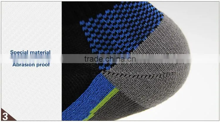 2015! Newest Fashion Elite Sport Knee High Sock of China Manufacturer !