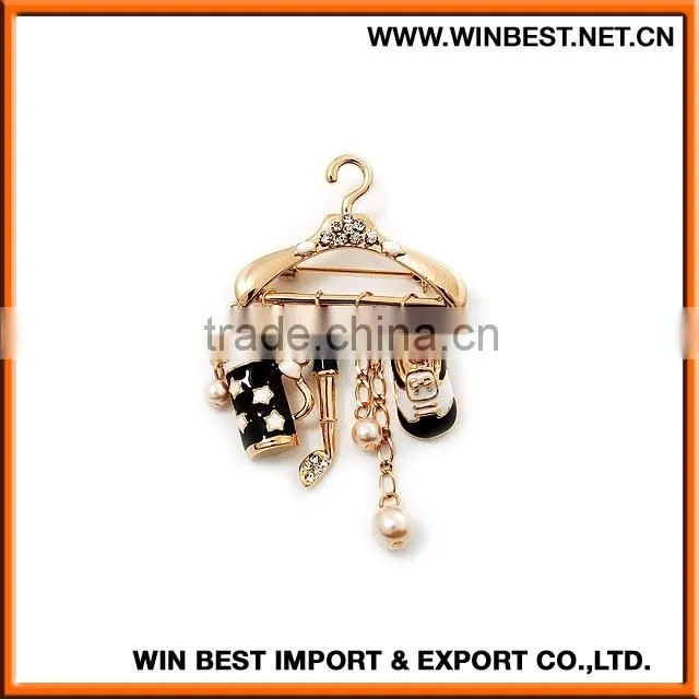 2015 New design brooches for women, flower brooch, cheap rhinestone brooch for wedding in bulk