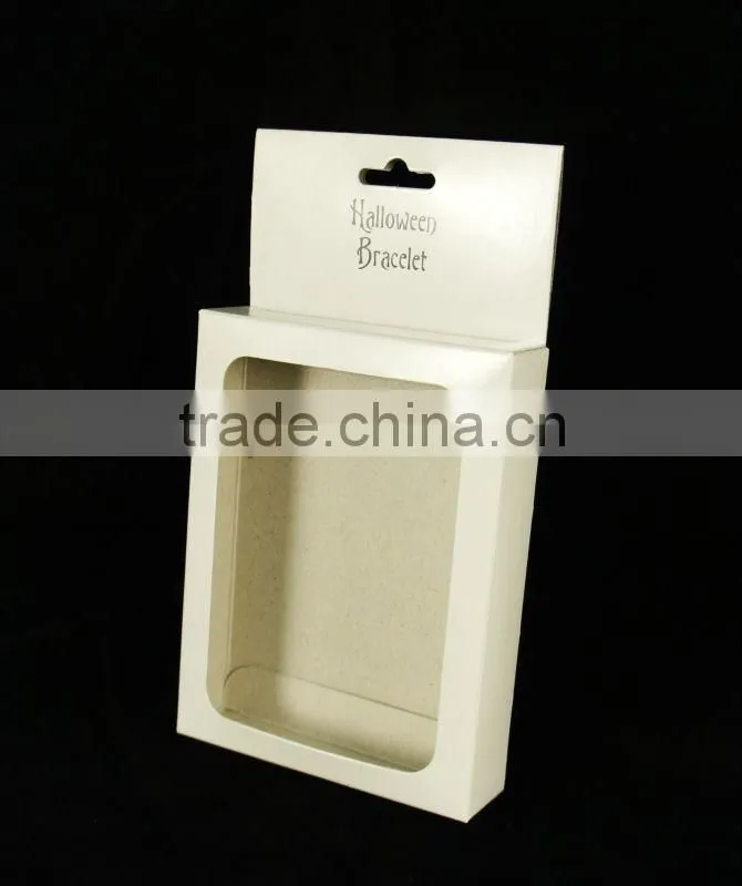 Folding paper box with hanging