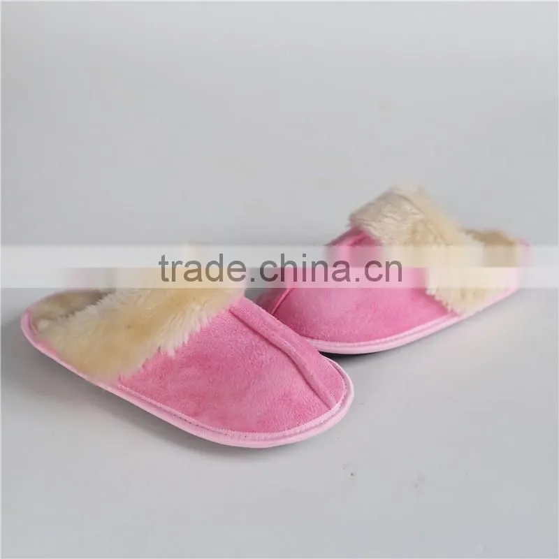Woman microsuede indoor slipper with leopard print insole