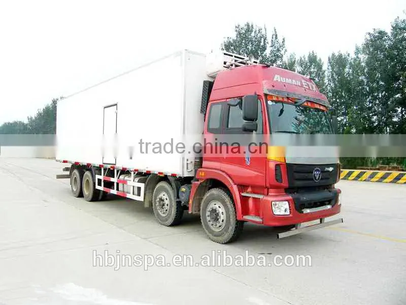 NEW dongfeng refrigerated truck /5 tons refrigeration truck/refrigerator truck
