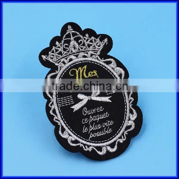 Hot Sales iron on sew applique children embroidery patch, Christmas gift children embroidery applique patches