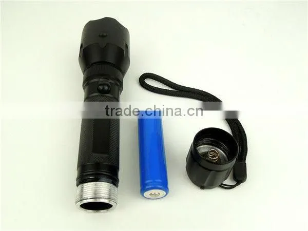 Popular CREE LED Rechargeable Flashlight with Rechargeable Battery