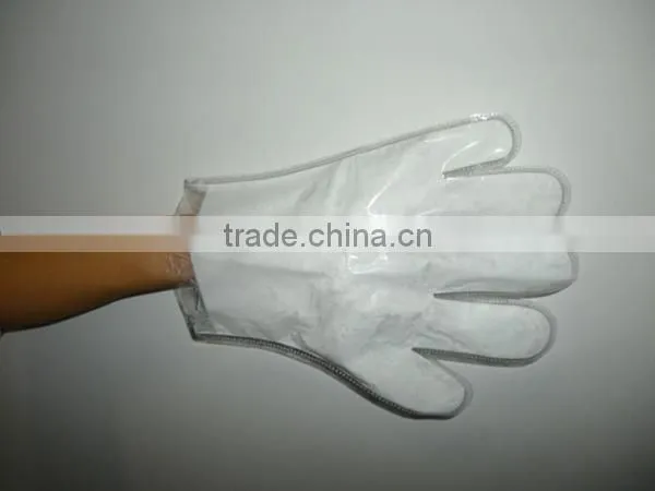Moisturizing and Whitening Hand Mask