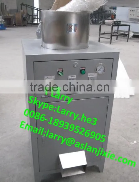 pine cone peeler machine/pine cone skin peeling machine/automatic pine cone peeler