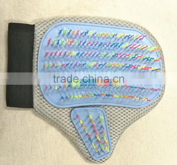 Pet dog Grooming colorful rubber needles Glove, dog cat Cleaning grey gloves