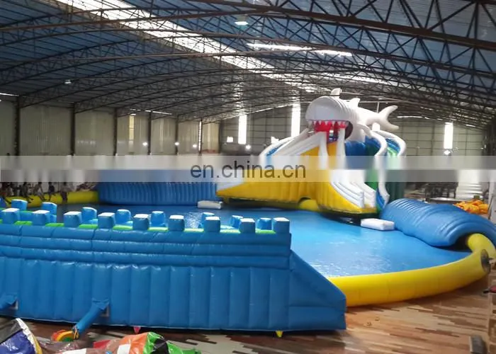 inflatable floating water park