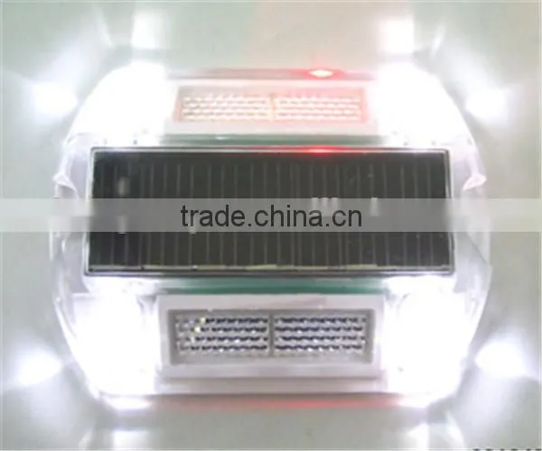 plastic solar powered LED flashing road cat eyes