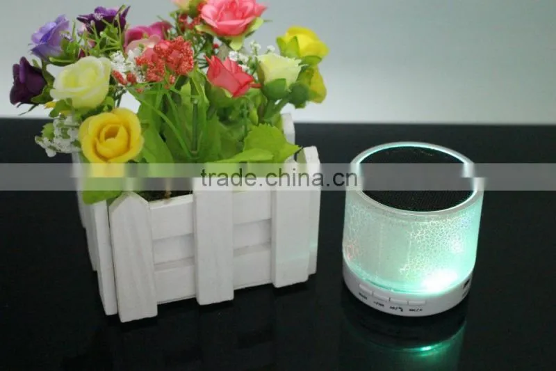 OEM Portable Mini Speaker With Usb Charger ,Bluetooth Speaker With LED Light