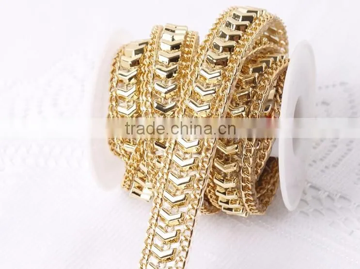 Cheaper Price Low Moq Plastic Roll Rhinestone Cup Chain With Hot Fix Adhesive