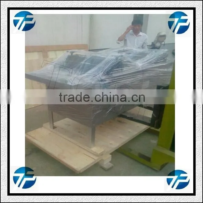 Hot Selling Peanut Brittle Cutting Machine/Milk Candy Making Machine