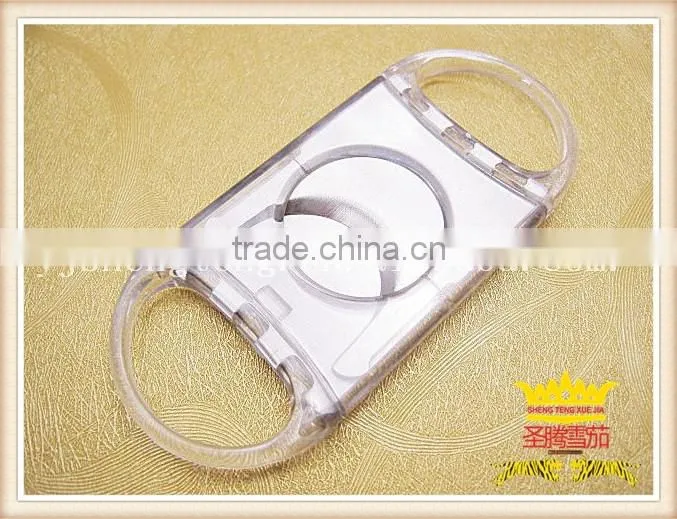 Plastic double blade cigar cutter with a 54 ring gauge