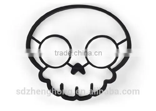 Silicone funny breakfast Skull shape Egg Cooker