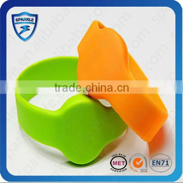 Printing f08 silicone rfid wristband for Event/club access control