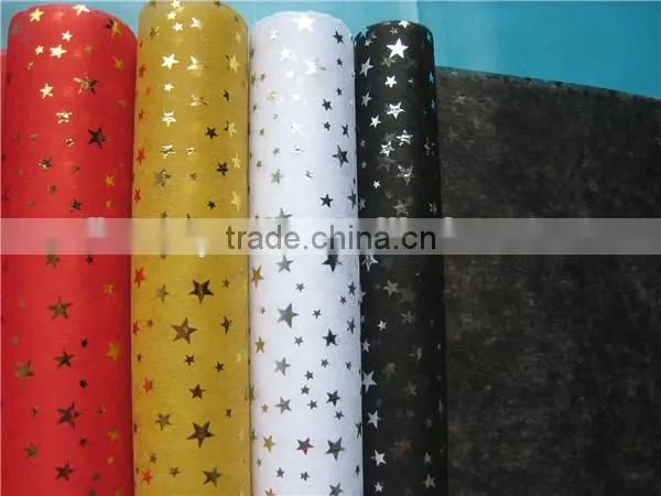 Disposable Non-woven fabric roll for christmas decor
