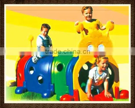 LT-2170C Happy plastic train tunnel