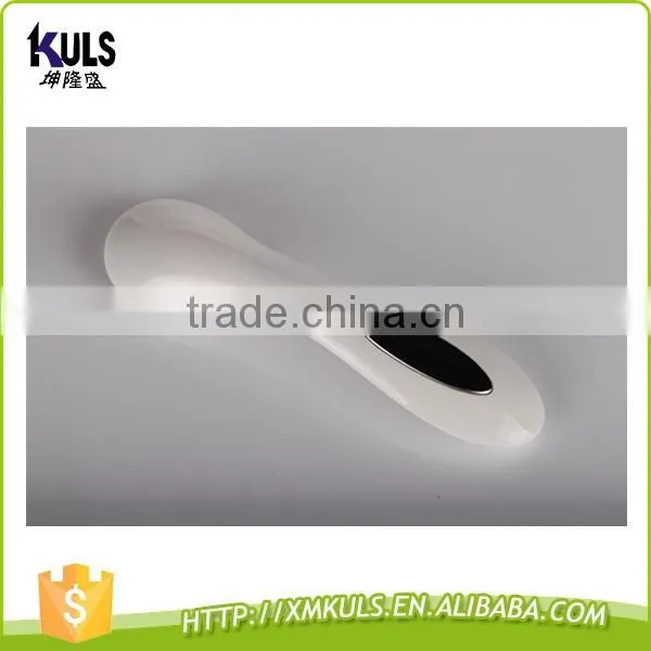 Beauty device facial cleaning instrument skin care vibrating massager