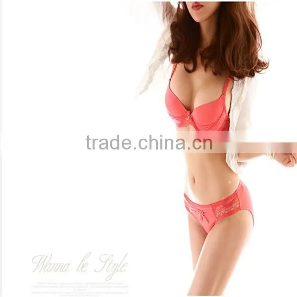 2014Wholesale latest new style bra and panty black women sexy lingerie