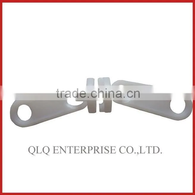 Two Ways Non lock Plastic Zipper Slider Body