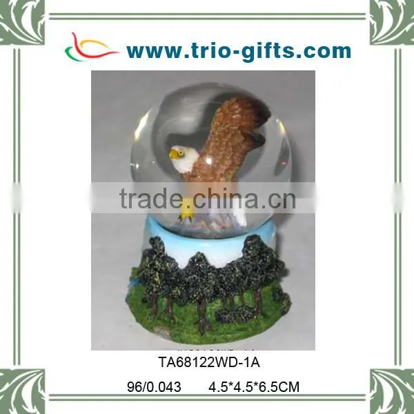 polyresin white bear water globe