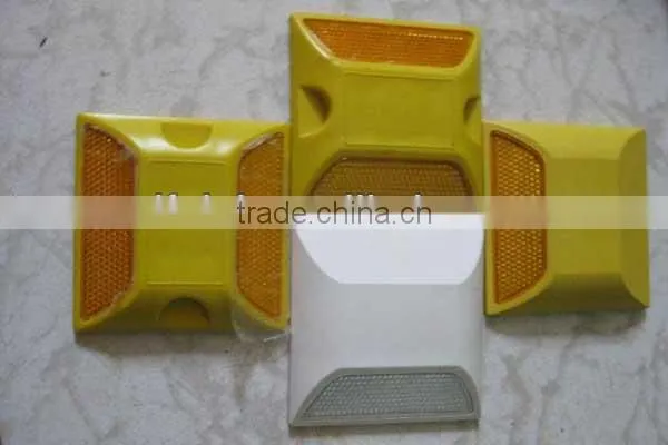 The Popular Solar Road Stud