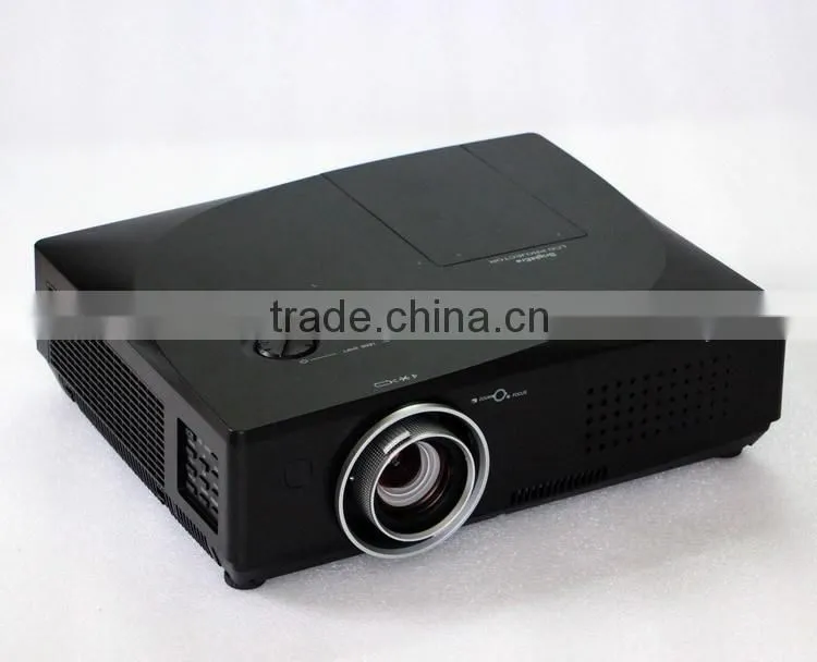 Hot selling product Outdoor Large Venue projector Support a large screen splicing Technology Projector dmd chip projector