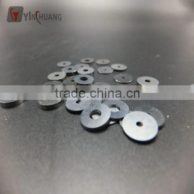 Long life excellent wear-resisitance tungsten carbide gasket