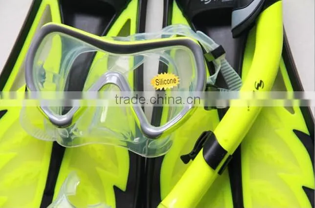 Cozy diving fins,diving mask and snorkel,silicone diving learning equipment