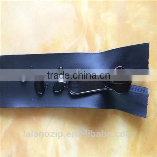 hotmelt weldable 10# big teeth size nylon chain water reeplletn Zipper for dry bag and back pack