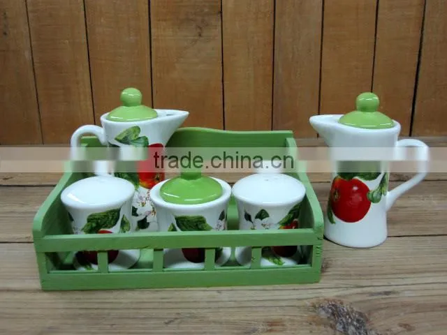 Beautiful Ceramic 3 Compartment Serving Dinner Dish in Apple Shape
