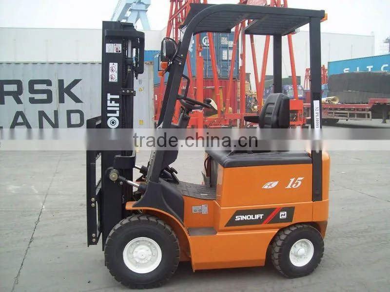 Electric forklift