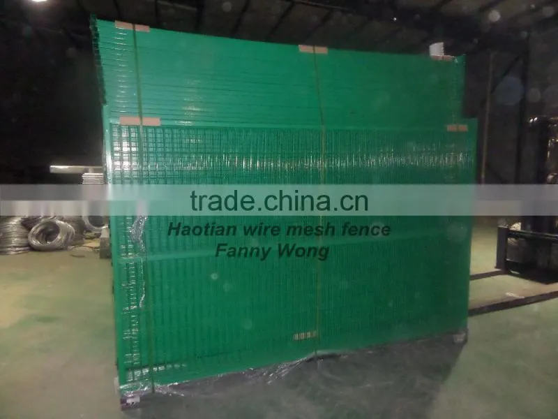 pipe frame colorful powder coated welded wire mesh temporary fence